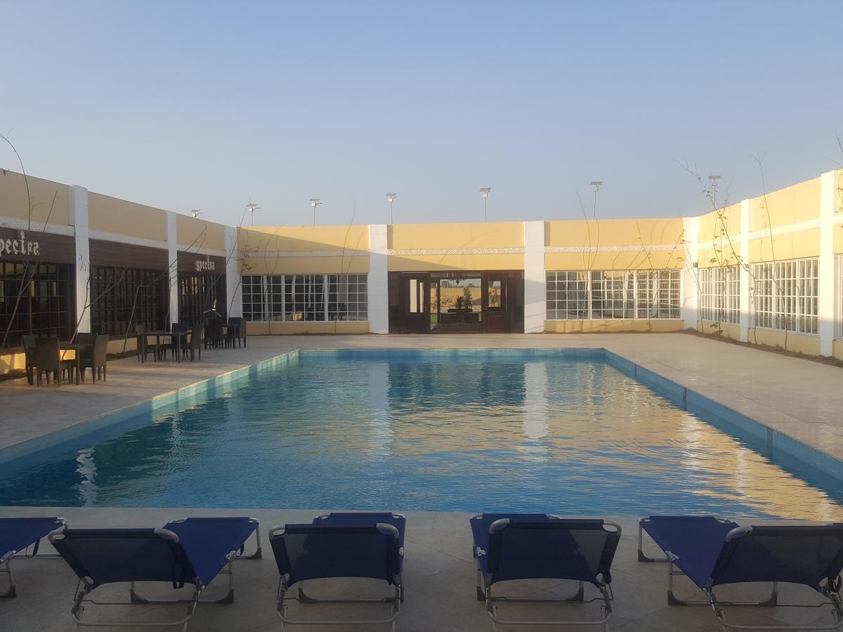 Spectra Inn Hotel 'Ezbet Sharikat Wardan Exterior photo